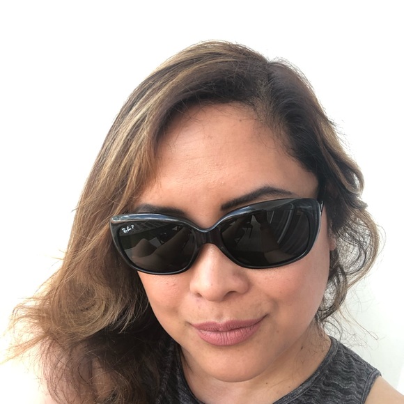 Meet your Posher, Preciosa - Picture 4 of 16